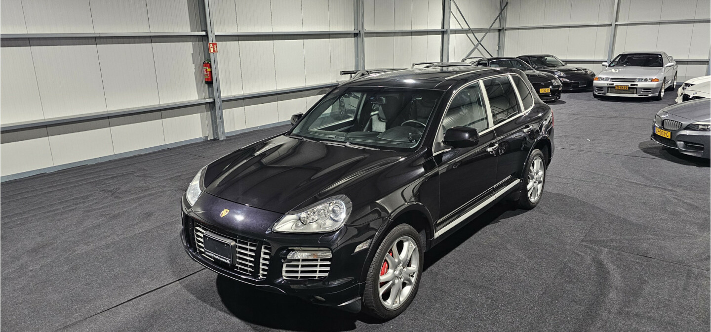 Porsche-Cayenne-11