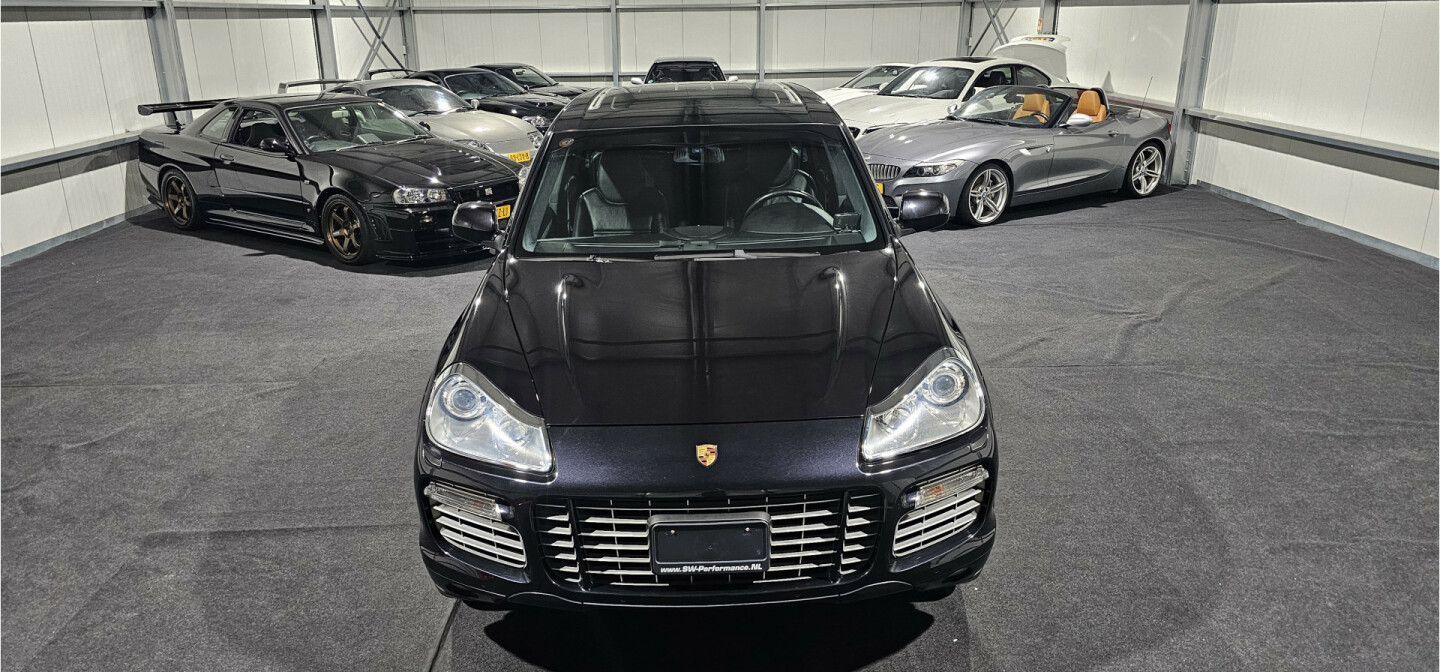 Porsche-Cayenne-12