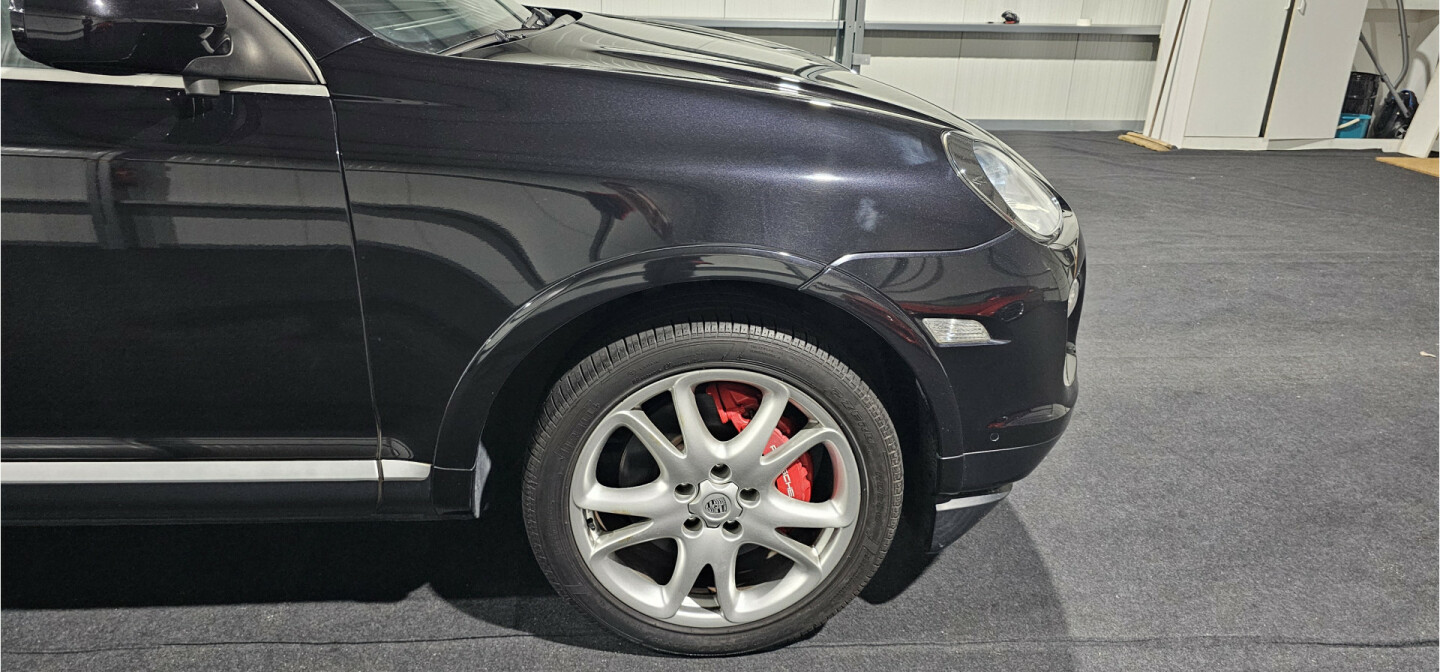 Porsche-Cayenne-26